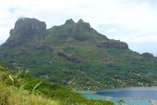 Mountains on Bora Bora 